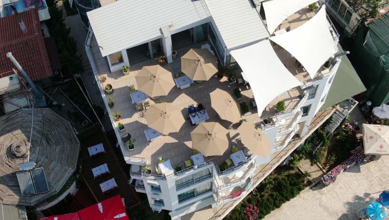 Hotel Royal Saranda ภายนอก รูปภาพ