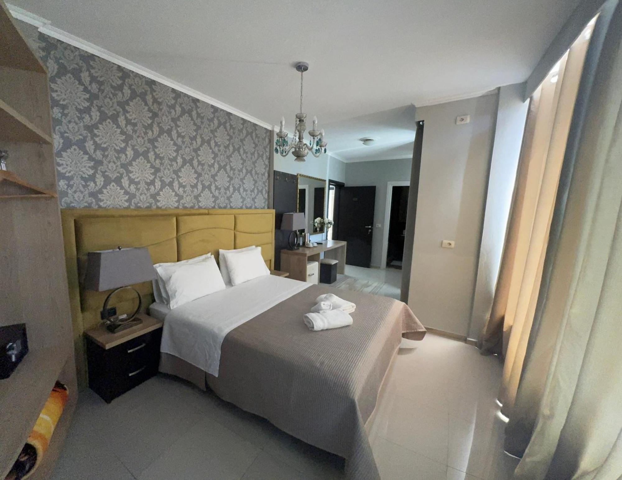 Hotel Royal Saranda ภายนอก รูปภาพ