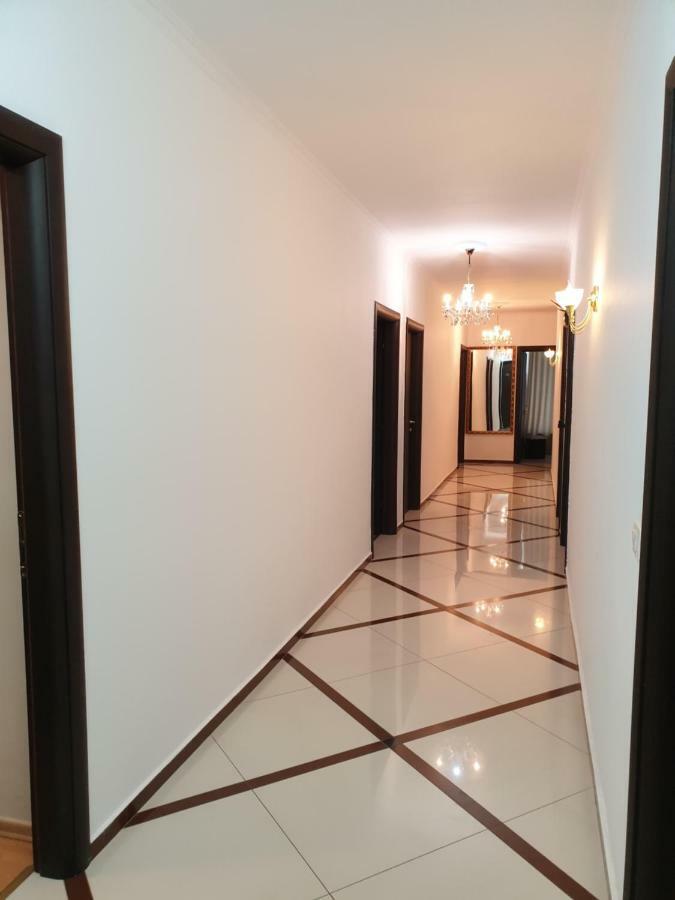 Hotel Royal Saranda ภายนอก รูปภาพ